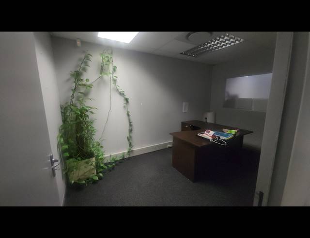 200M² OFFICE TO LET IN RIVERHORSE VALLEY